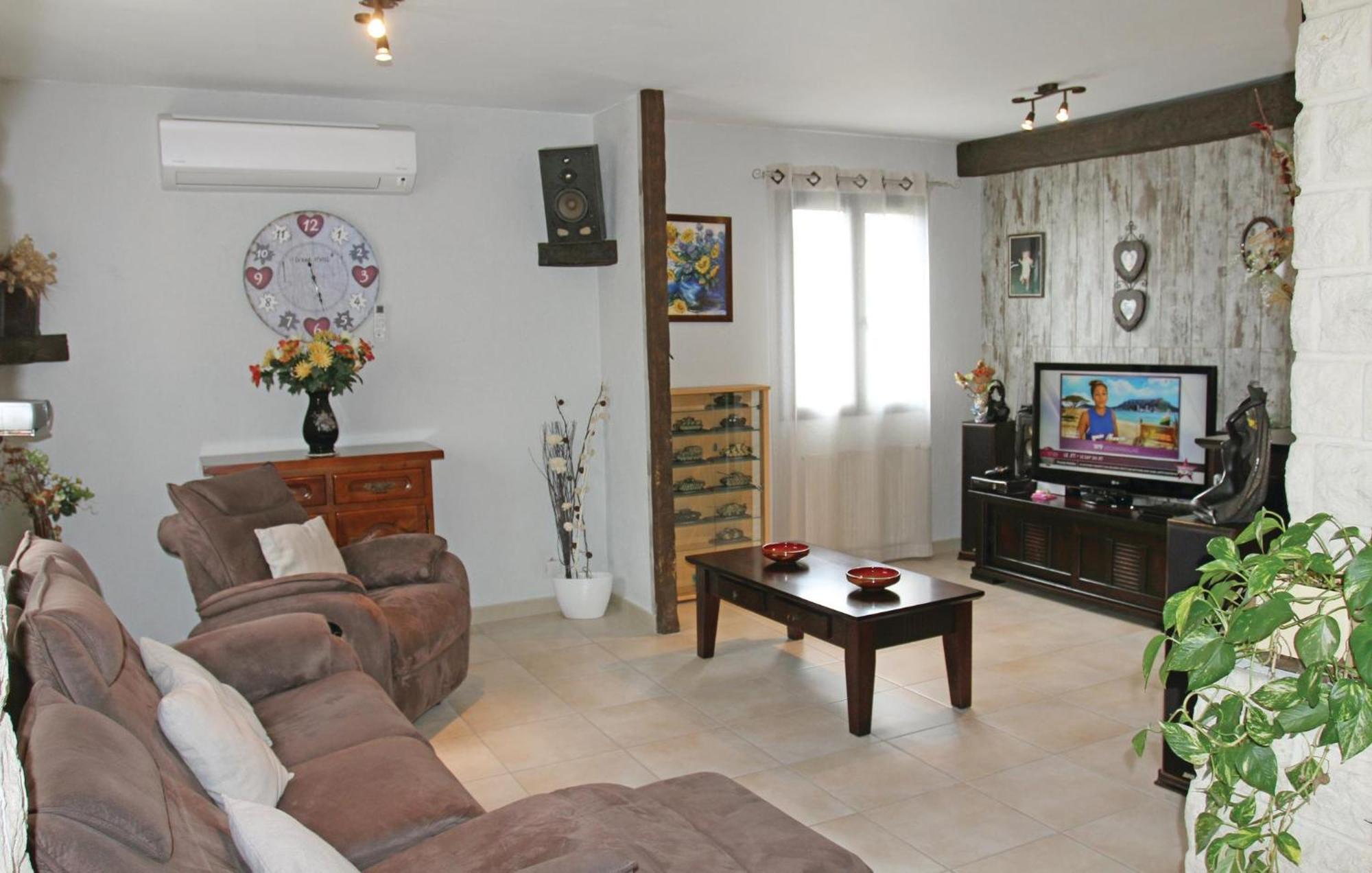 Cozy Home In Avignon With Wifi Zewnętrze zdjęcie